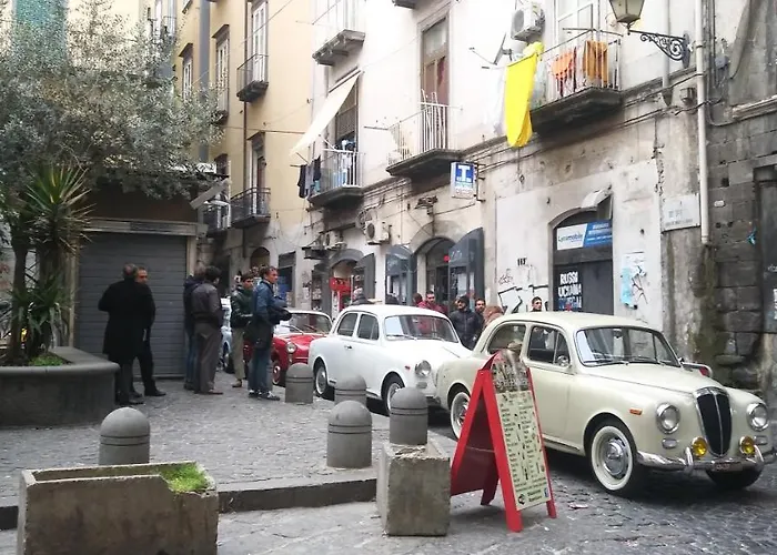 Il Borghetto 3* ナポリ