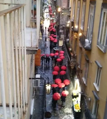 Oda ve Kahvaltı Il Borghetto Napoli